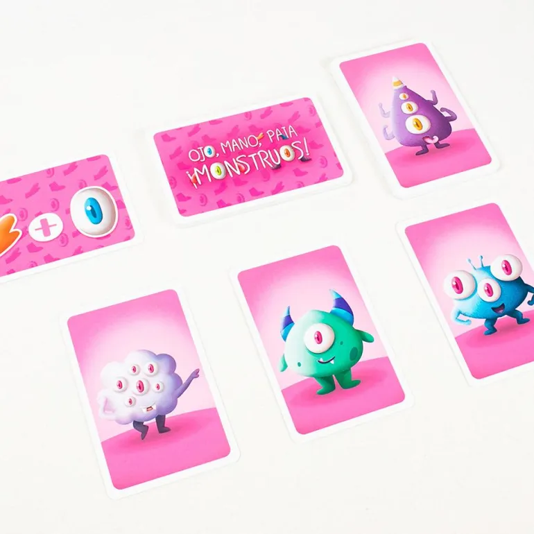 Juego de cartas Ojo, mano, pata, monstruos