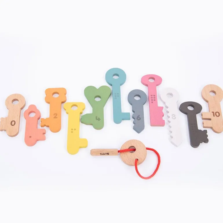 Llaves de madera de colores para contar del 0 al 10