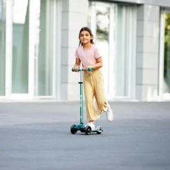 Patinete Maxi Micro Deluxe Eco verde
