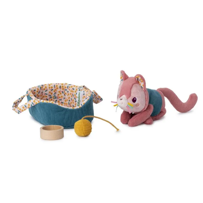 Peluche gata Jeanne con cesta y accesorios tela