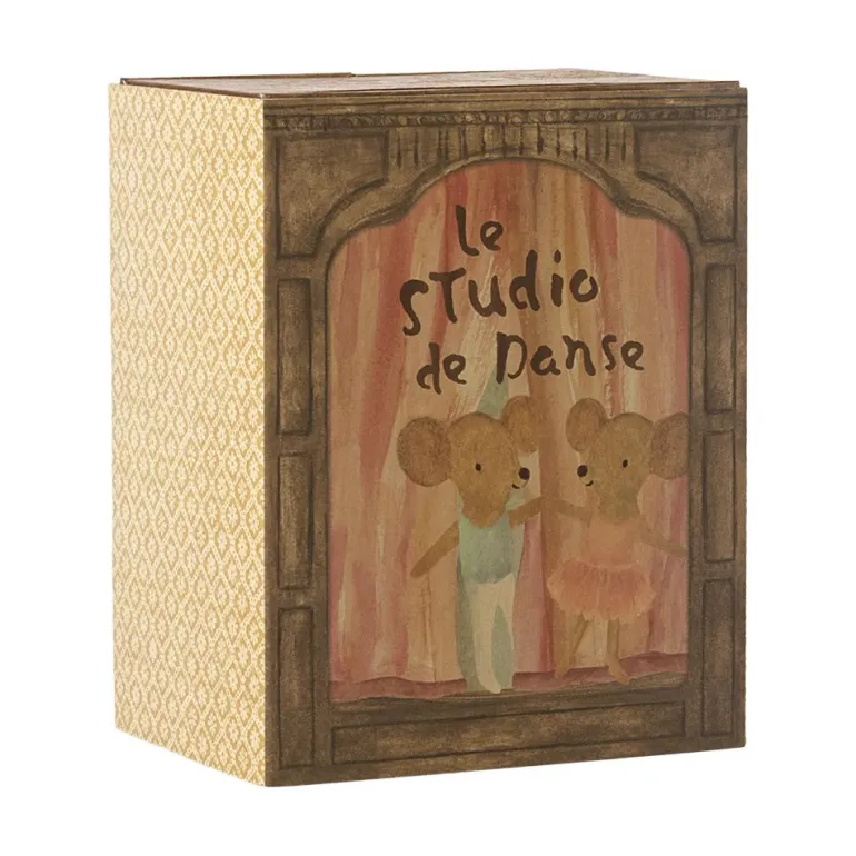 Ratoncitos ballet en estudio de danza Maileg